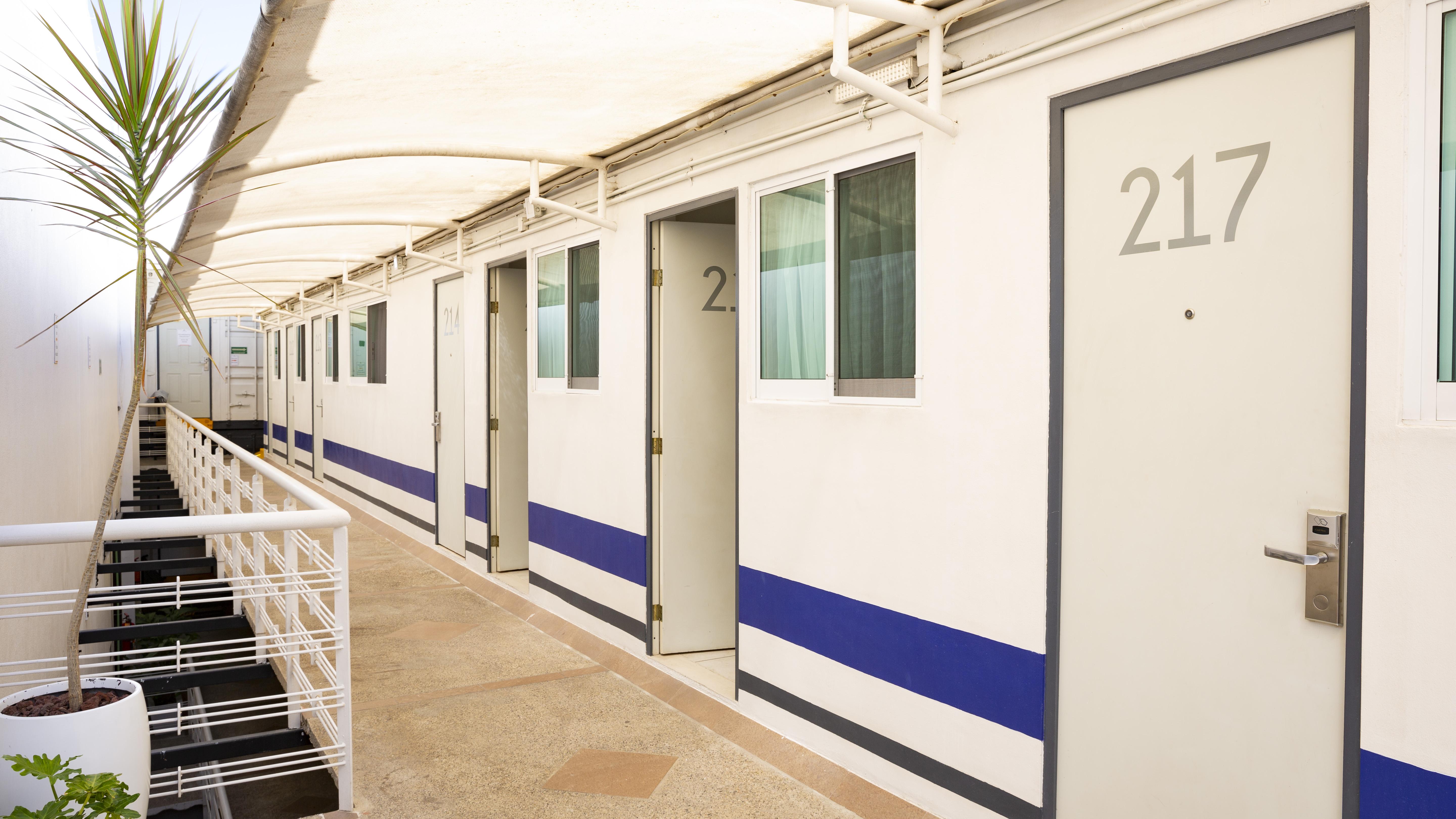 Container Inn Hotel Aeropuerto Пуэрто-Вальярта Экстерьер фото